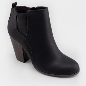 Fergalicious Petey Gore Side Ankle Boot